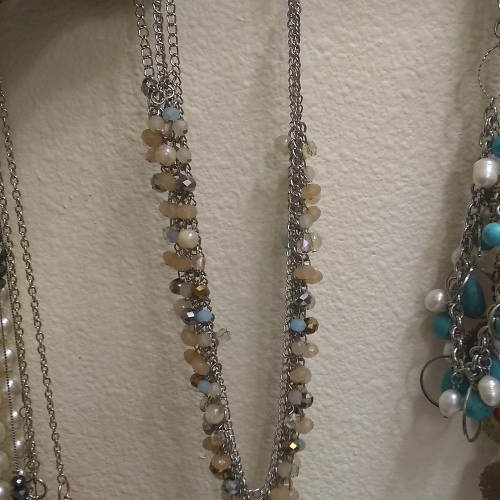 Multicolored necklace